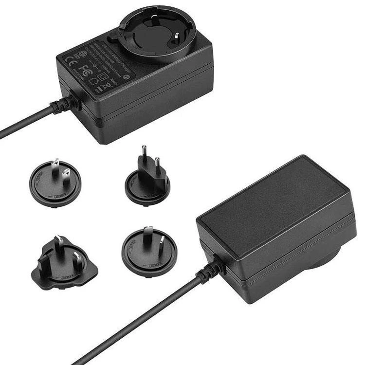 12V 2A 交換可能な電源アダプター